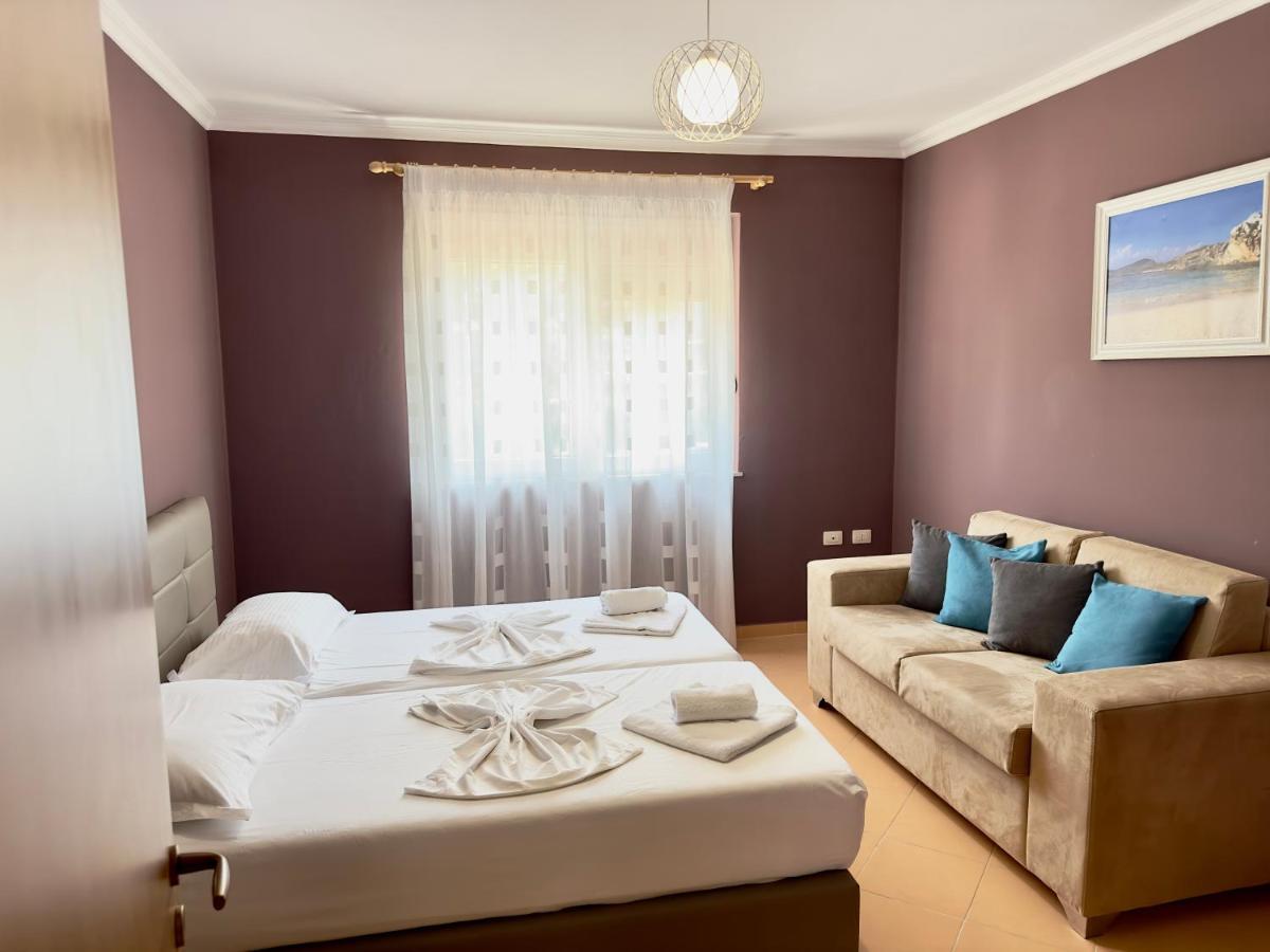 Family Suite Residence Vlore Exterior photo